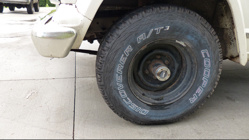 Illustration for article titled Our Jeep J10 Pickup Is Running And Driving, Sort Of